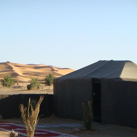 Bivouac La Fibule Des Dunes Merzouga Extérieur photo