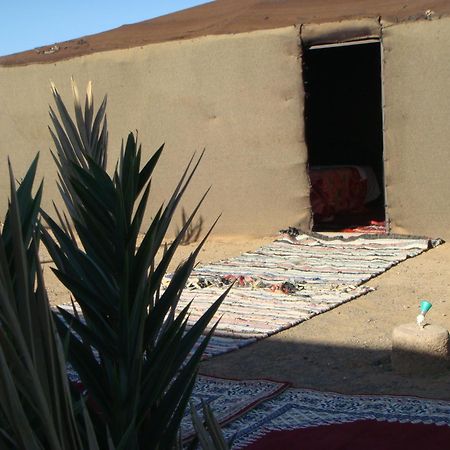 Bivouac La Fibule Des Dunes Merzouga Extérieur photo