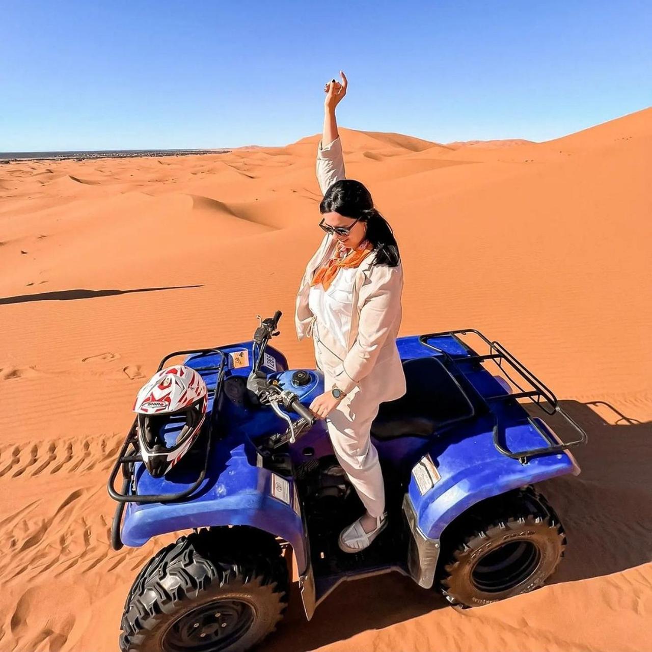 Bivouac La Fibule Des Dunes Merzouga Extérieur photo