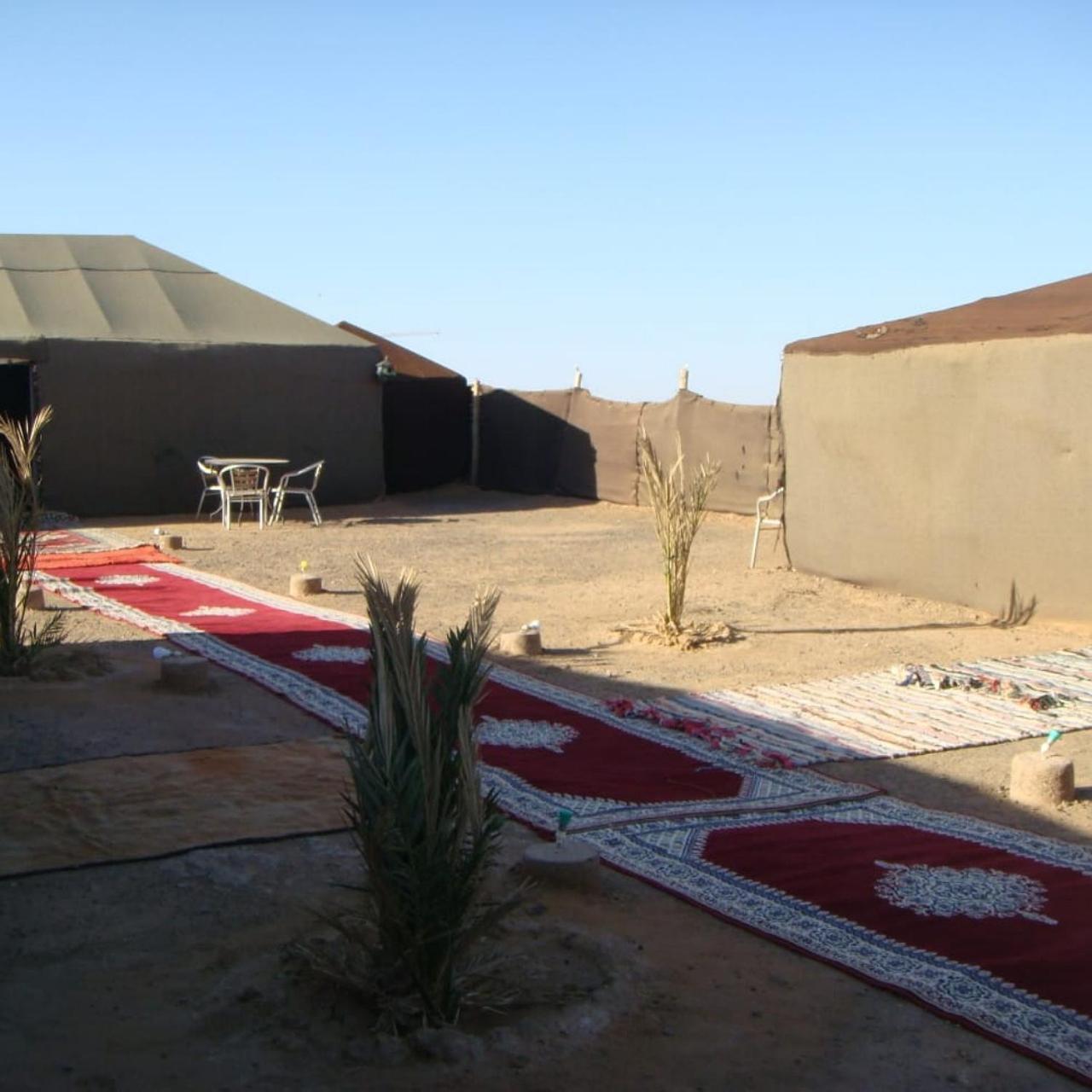 Bivouac La Fibule Des Dunes Merzouga Extérieur photo