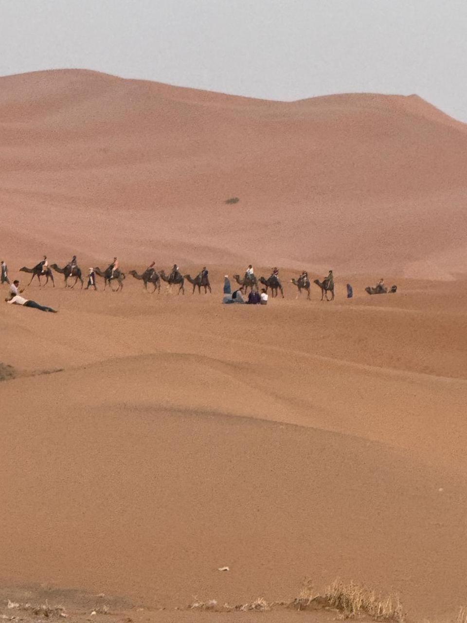 Bivouac La Fibule Des Dunes Merzouga Extérieur photo